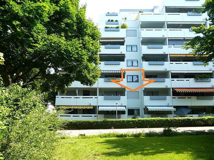 Foto Kreis Ludwigsburg: 2,5 Zimmerwohnung inkl. 2 Loggias, Au�enstellplatz und Tiefgaragenstellplatz!