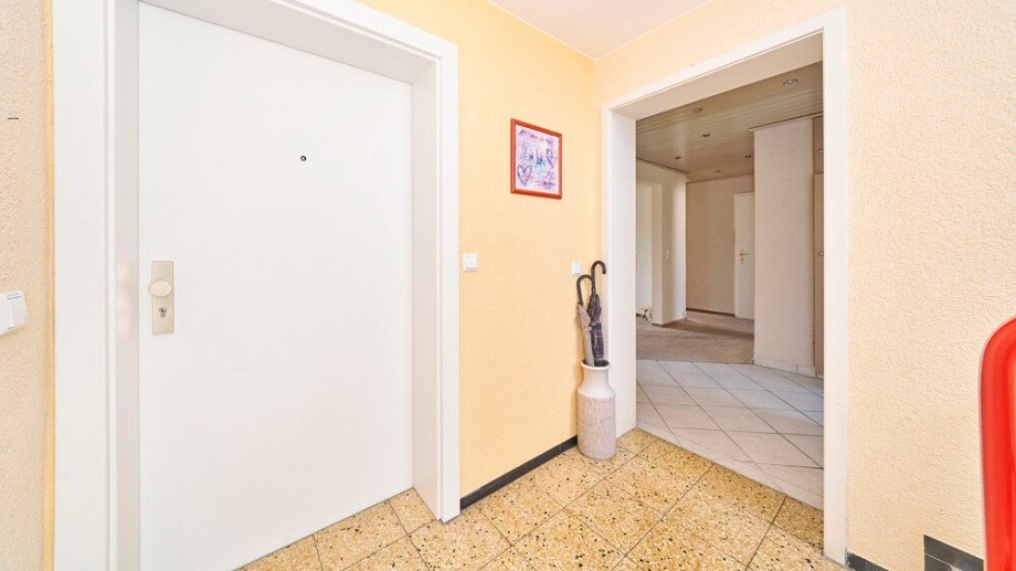 1_OG_Wohnungseingang_3_Zi-Whg Etagenwohnung Asperg