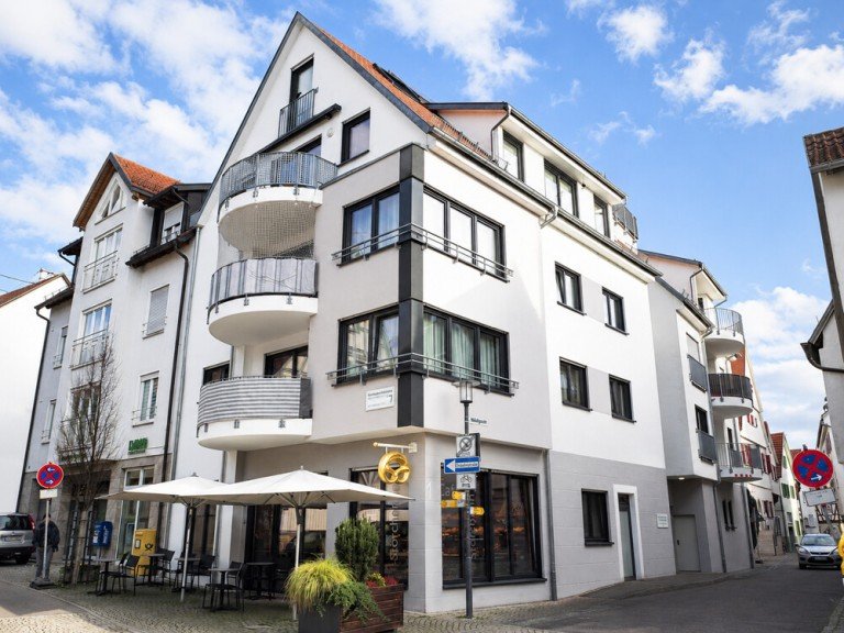 Au�enansicht Gro�bottwar Etagenwohnung P�rchen und junge Familien aufgepasst - moderne 3,5 Zimmer Wohnung im Herzen von Gro�bottwar!