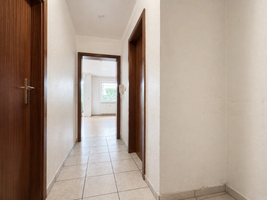 Eingangsbereich mit Nische f�r Garderobe Erdgeschosswohnung Oppenweiler