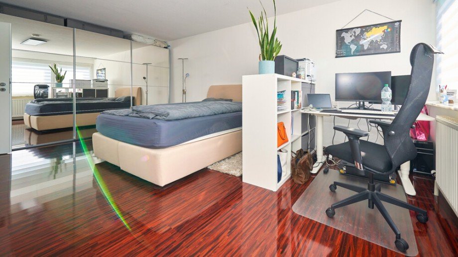 Gro�z�giger Schlafbereich mit B�ro-Ecke Etagenwohnung Bietigheim-Bissingen / Bissingen