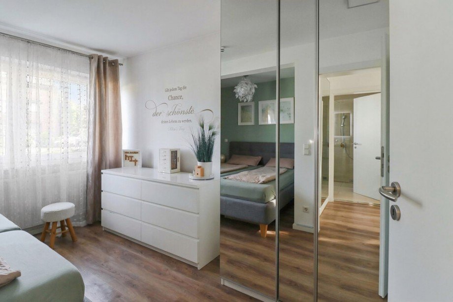 OG Schlafzimmer Reihenhaus Asperg