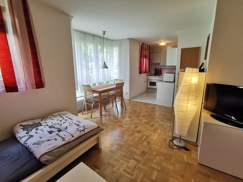 Wohn-/ Schlafzimmer Etagenwohnung Kornwestheim