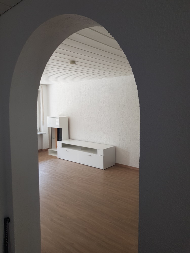 Zugang_Wohnen Reihenmittelhaus Bietigheim-Bissingen / Bissingen