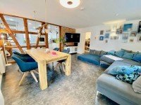 Bild (276e4839c8fcac8160a09574a86f64fd): Stilvoll saniertes Mehrgenerationenhaus mit Dachterrasse, gro�er Scheune & Gew�lbe!