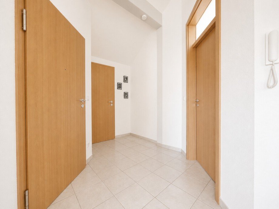 Flur Dachgeschosswohnung Gro�bottwar
