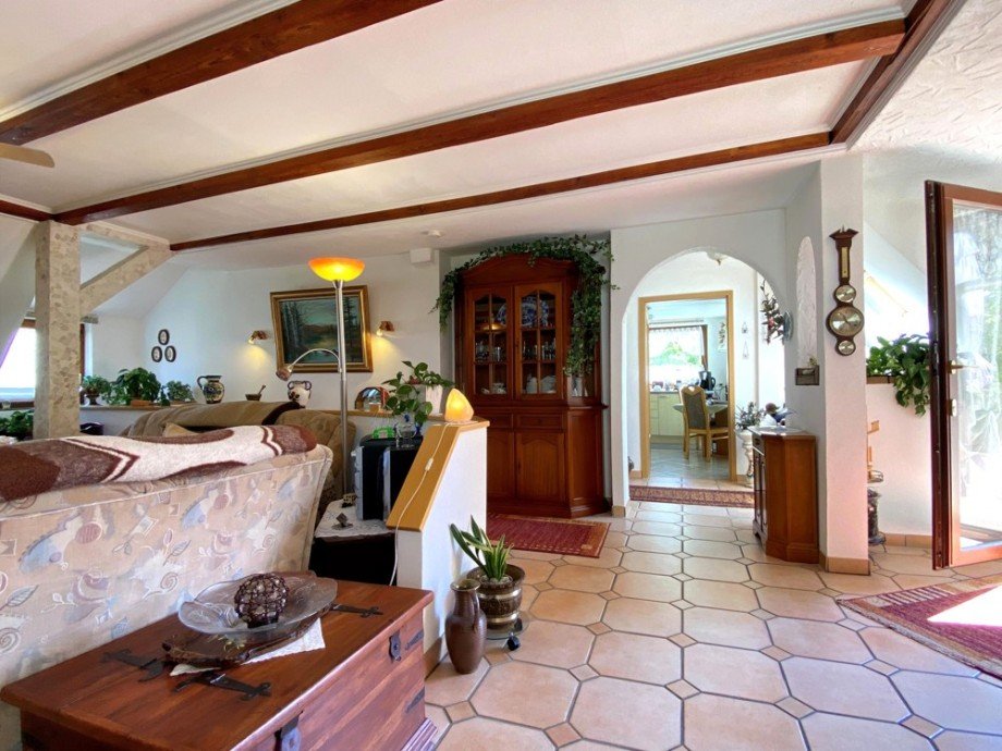 Whg. 1 im OG - Wohnen-Teilansicht ... Zweifamilienhaus Oedheim / Degmarn