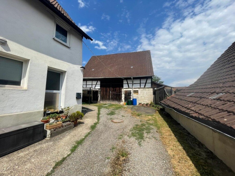Scheune Zweifamilienhaus Sachsenheim-Ochsenbach