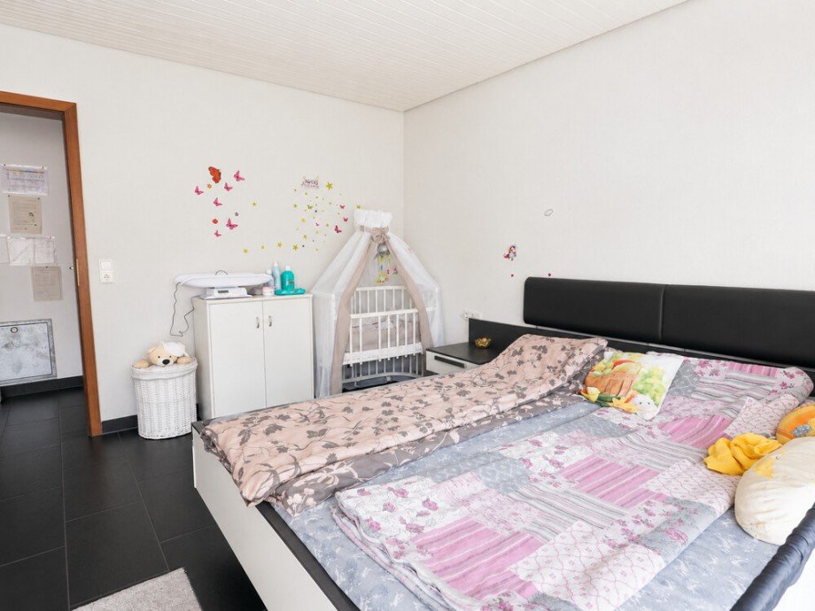 Schlafzimmer Erdgeschosswohnung Sachsenheim / Hohenhaslach