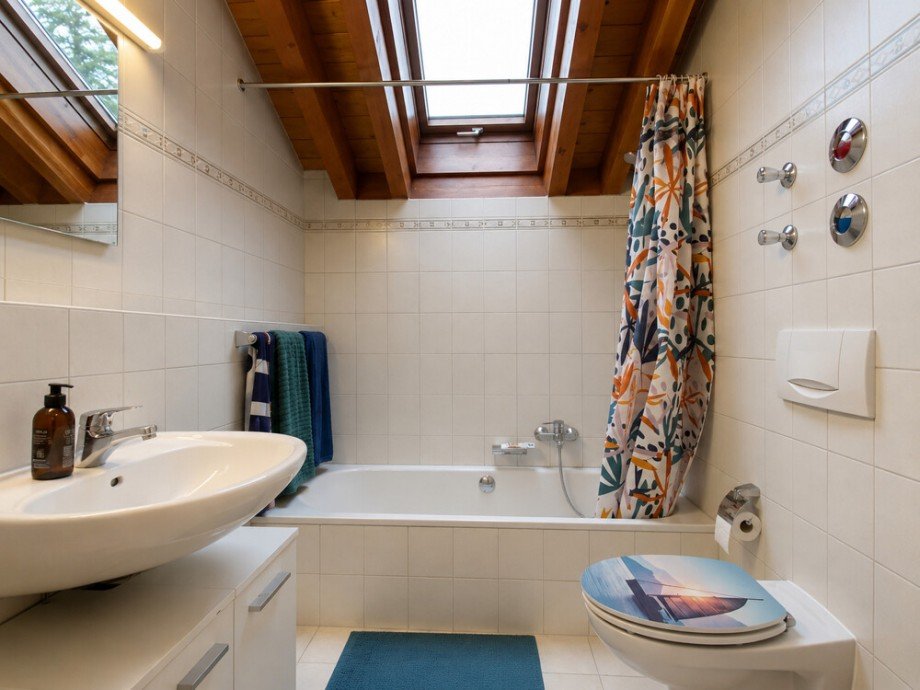 Badezimmer Dachgeschosswohnung Beilstein
