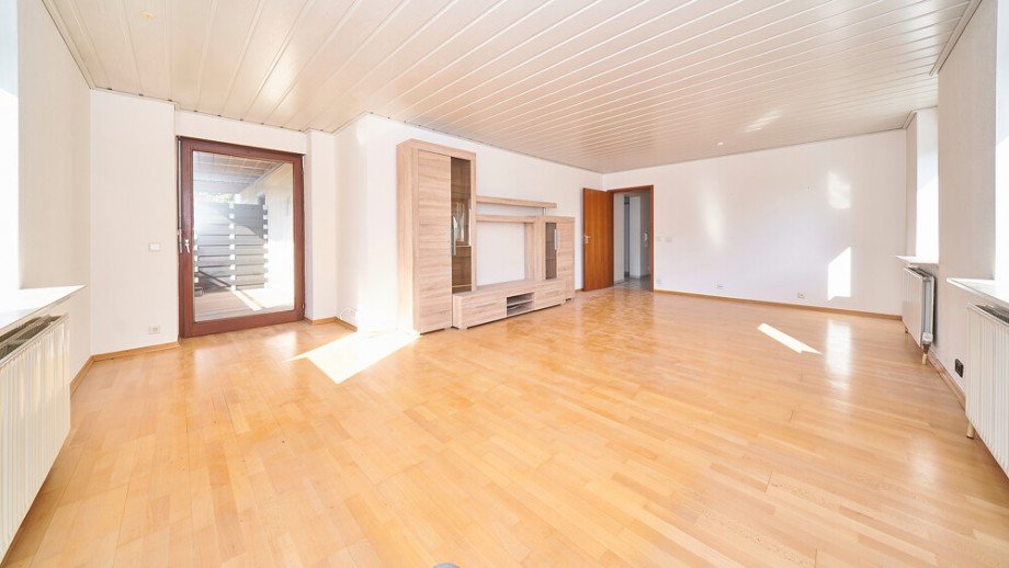 Lichtdurchfluteter Wohn-Essbereich Etagenwohnung Ingersheim / Kleiningersheim