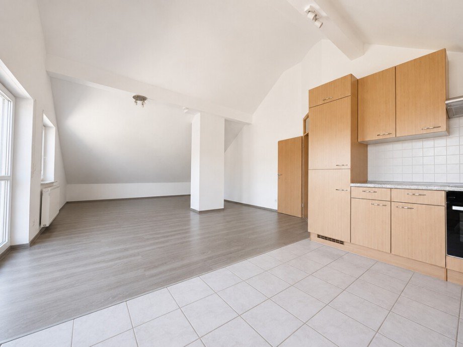 Wohnen Essen Kochen Dachgeschosswohnung Gro�bottwar