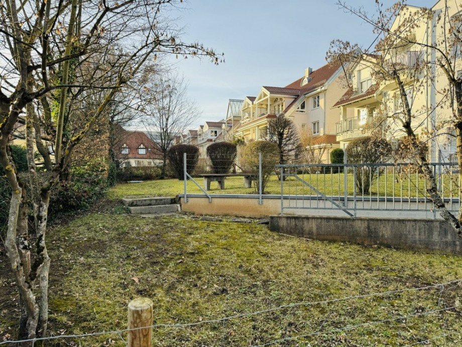 Gemeinschaftsgarten Maisonettewohnung Korntal-M�nchingen