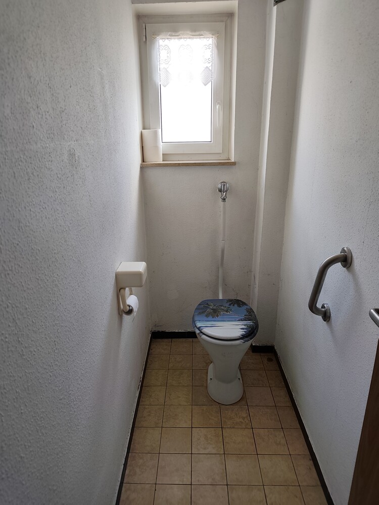 WC 1.OG Doppelhaush�lfte Kornwestheim