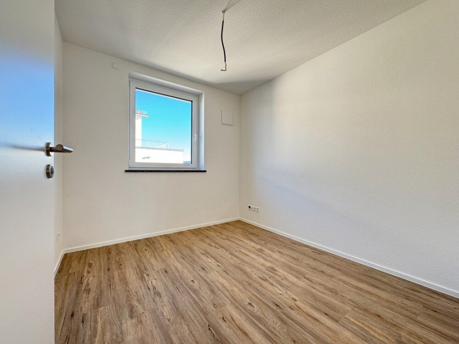 B�ro - IST Zustand Etagenwohnung Beilstein / Schmidhausen