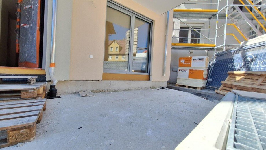Licht, Luft und Ihre neue Terrasse Erdgeschosswohnung Vaihingen an der Enz