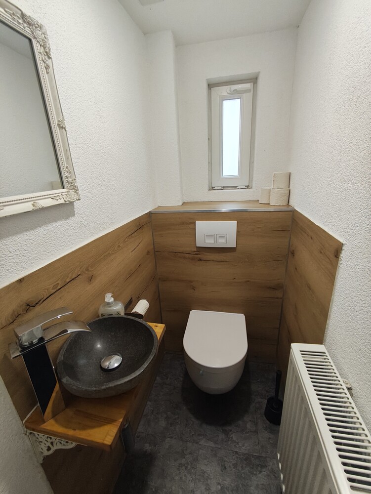 G�ste-WC Mehrfamilienhaus Ludwigsburg / Pflugfelden