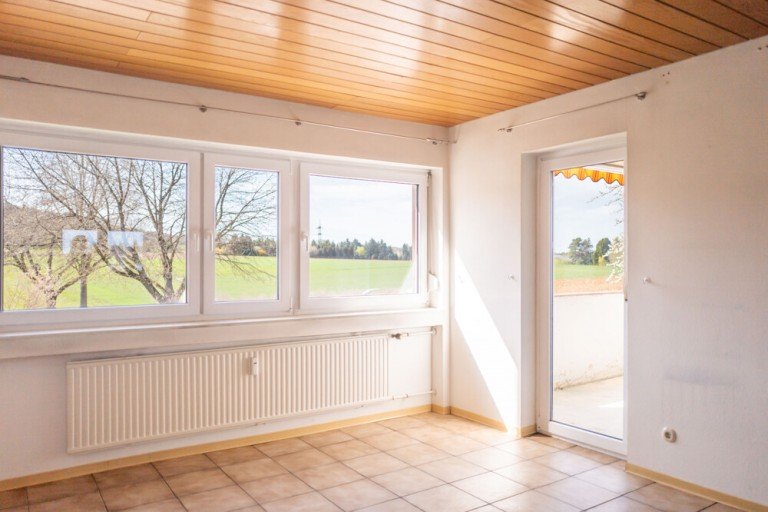 Esszimmer Leinfelden-Echterdingen Etagenwohnung Helle und gro�z�gige3,5 Zi.Wohnung mit Balkon, Garage und Stellplatz