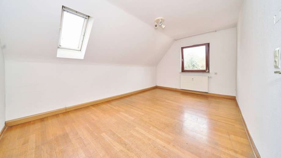 Kinderzimmer OG Zweifamilienhaus Freiberg am Neckar / Beihingen