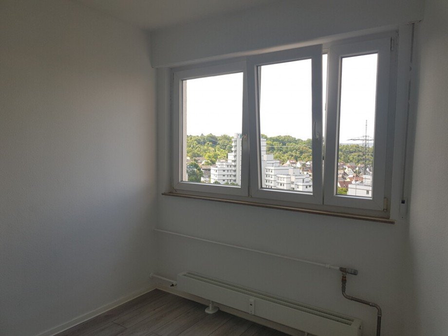 Schlafzimmer Etagenwohnung Stuttgart / Rot