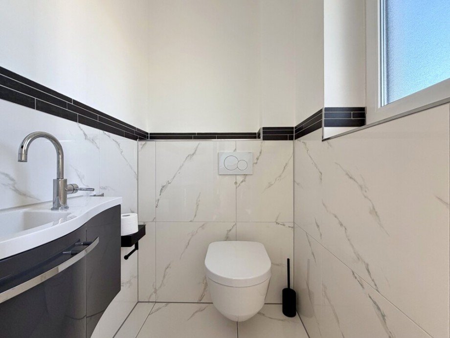 EG - G�ste-WC Doppelhaush�lfte Abstatt