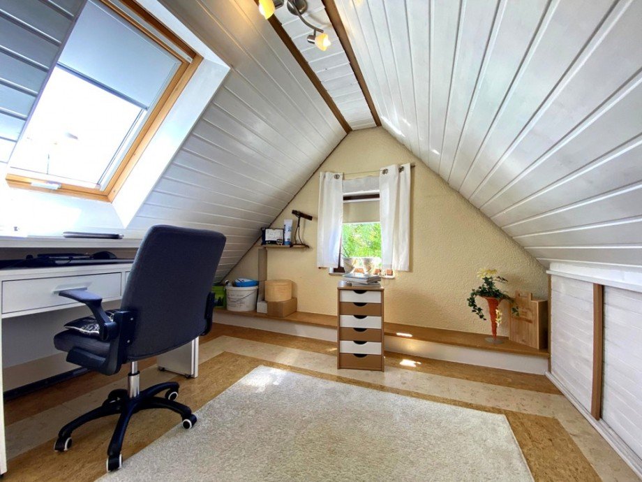 Whg. 2 im DG - Homeoffice Zweifamilienhaus Oedheim / Degmarn