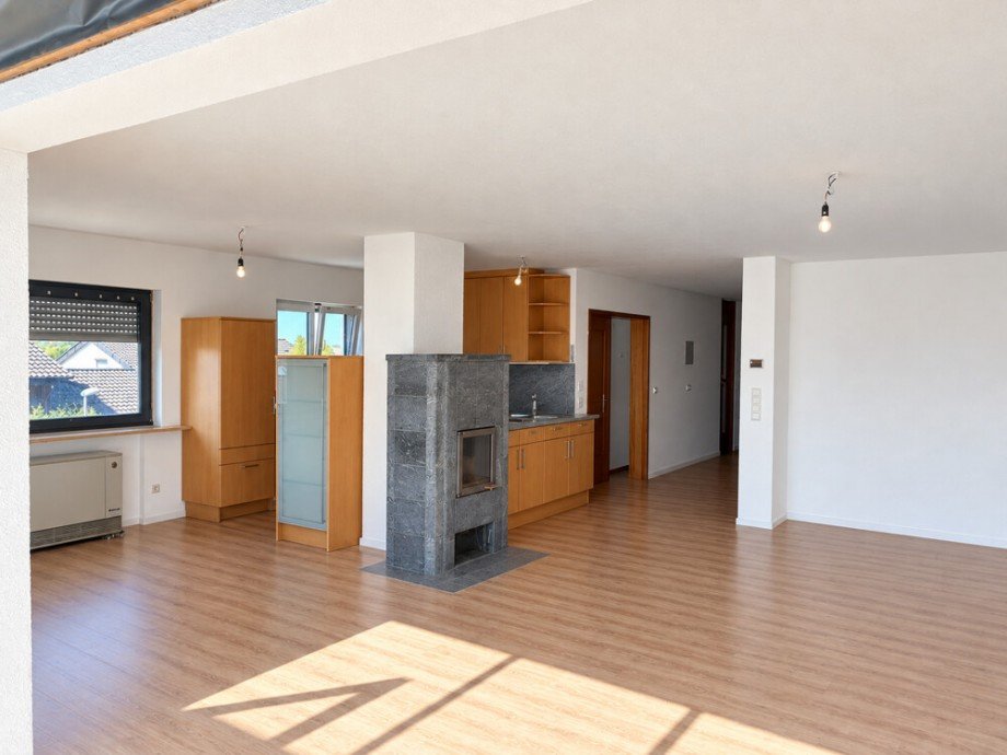 Wohn-/Esszimmer Etagenwohnung Erdmannhausen