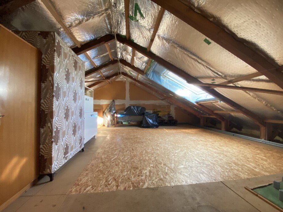 DG - ausbauf�hig Einfamilienhaus Alth�tte / Sechselberg