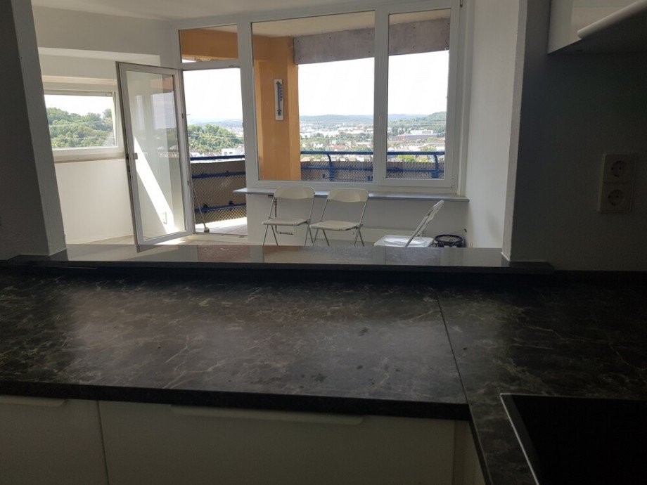 K�che Etagenwohnung Stuttgart / Rot