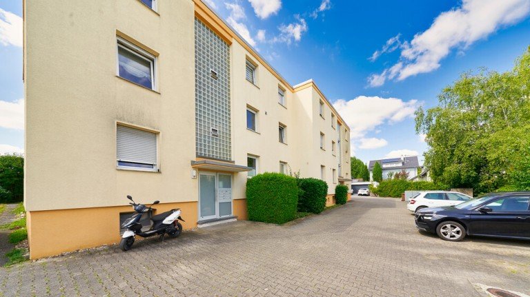 Aussenansichten_04 Asperg Etagenwohnung Eigennutzung oder Kapitalanlage -H�bsche 2-Zimmer-Wohnung mit Balkon und Stellplatzin Asperg!