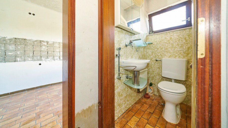 EG_WC Reihenendhaus Affalterbach