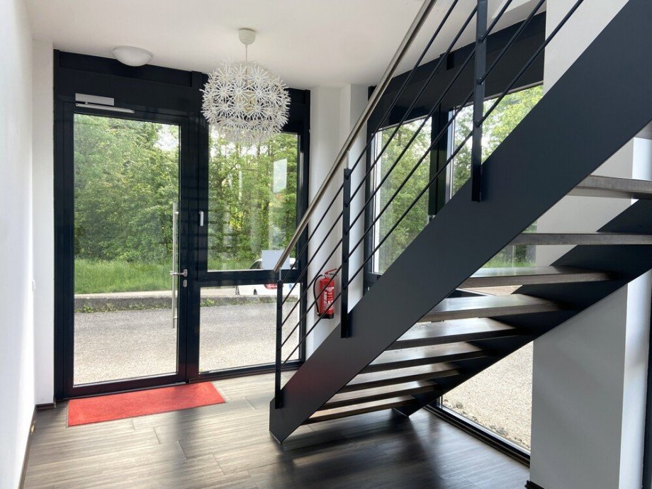 Eigener Eingang B�rohaus Gro�bottwar