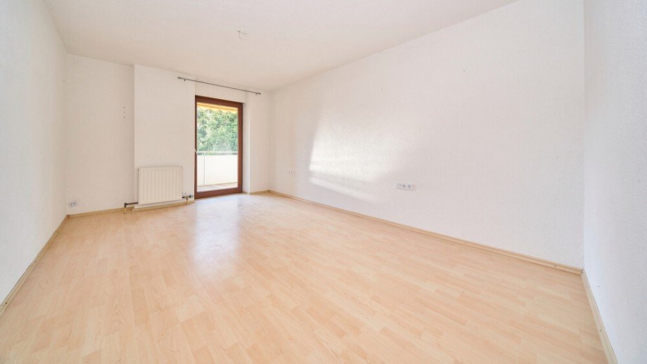 Schlafzimmer mit Balkonzugang Etagenwohnung Ingersheim / Kleiningersheim