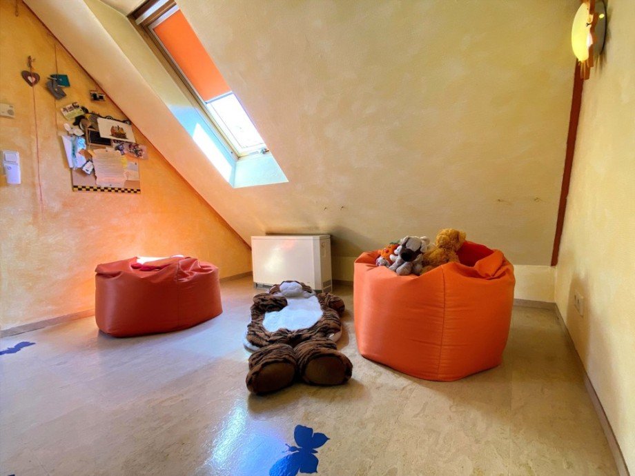 Whg. 2 im DG - Kind Zweifamilienhaus Oedheim / Degmarn