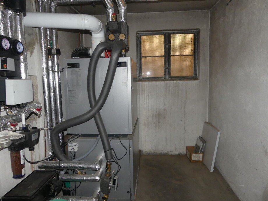 UG: Heizraun Doppelhaush�lfte Marbach