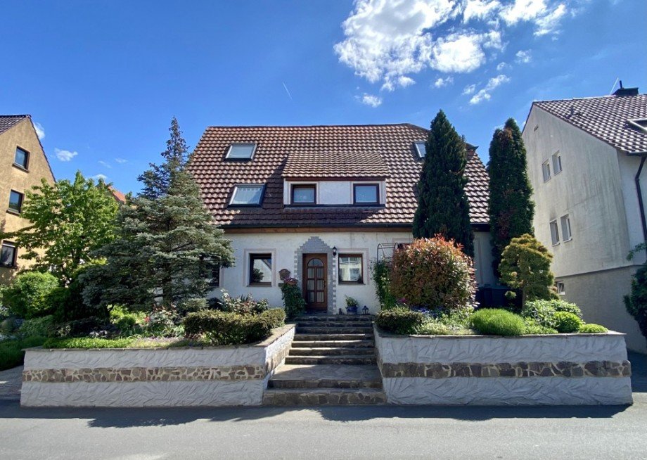 Hausansicht von Norden ... Zweifamilienhaus Oedheim / Degmarn