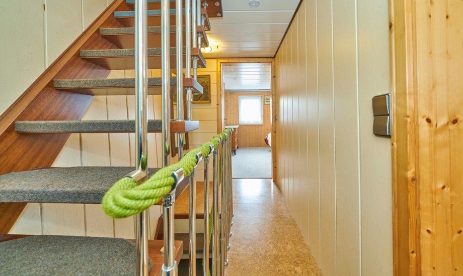 Haus 1 - Flur im OG. Zweifamilienhaus Mundelsheim