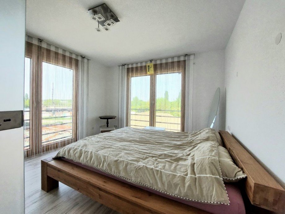 Schlafzimmer Etagenwohnung Neckarsulm / Amorbach