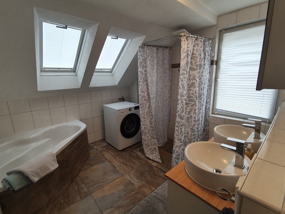 weiteres Bad Mehrfamilienhaus Ludwigsburg / Pflugfelden