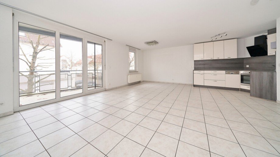 lichtdurchflutetes Wohnerlebnis Das Herz der Wohnung Etagenwohnung Waiblingen / Hohenacker