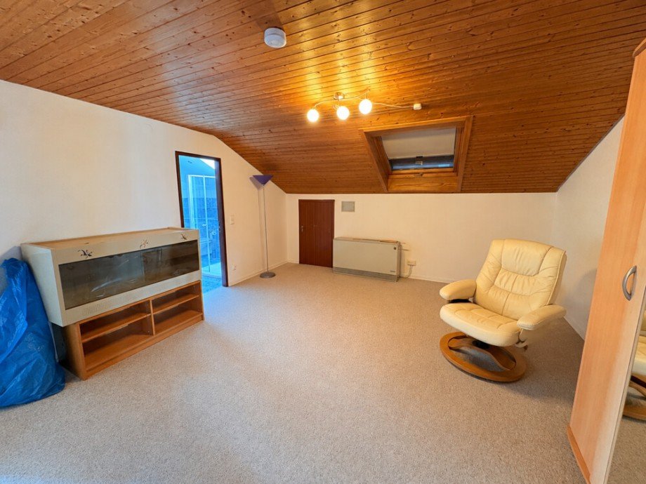 weiteres Zimmer 2.OG Etagenwohnung Erdmannhausen