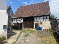 Bild (9afaf64a4c5ce9b759a86006225e57c1): Fachwerkcharme trifft Potenzial - Zweifamilienhaus mit gro�er Scheune in Sachsenheim-Ochsenbach