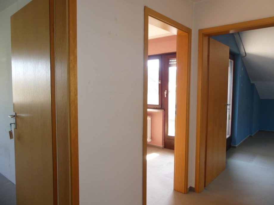 OG: Flur Doppelhaush�lfte Marbach
