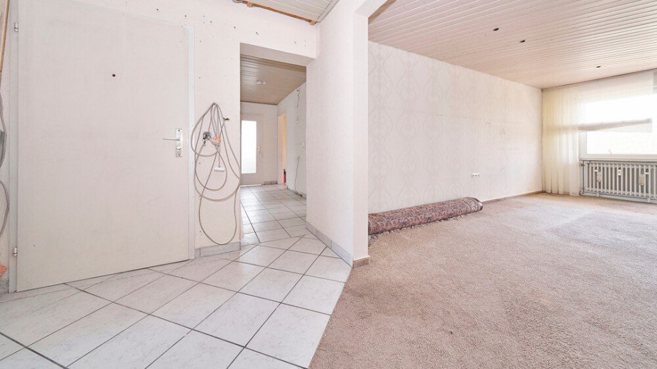 1_OG_3-Zi-Whg_Flur_m_Durchbruch_02 Etagenwohnung Asperg