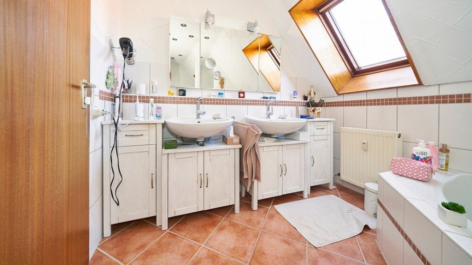 Bad+WC_untere_Ebene Maisonettewohnung Freiberg am Neckar