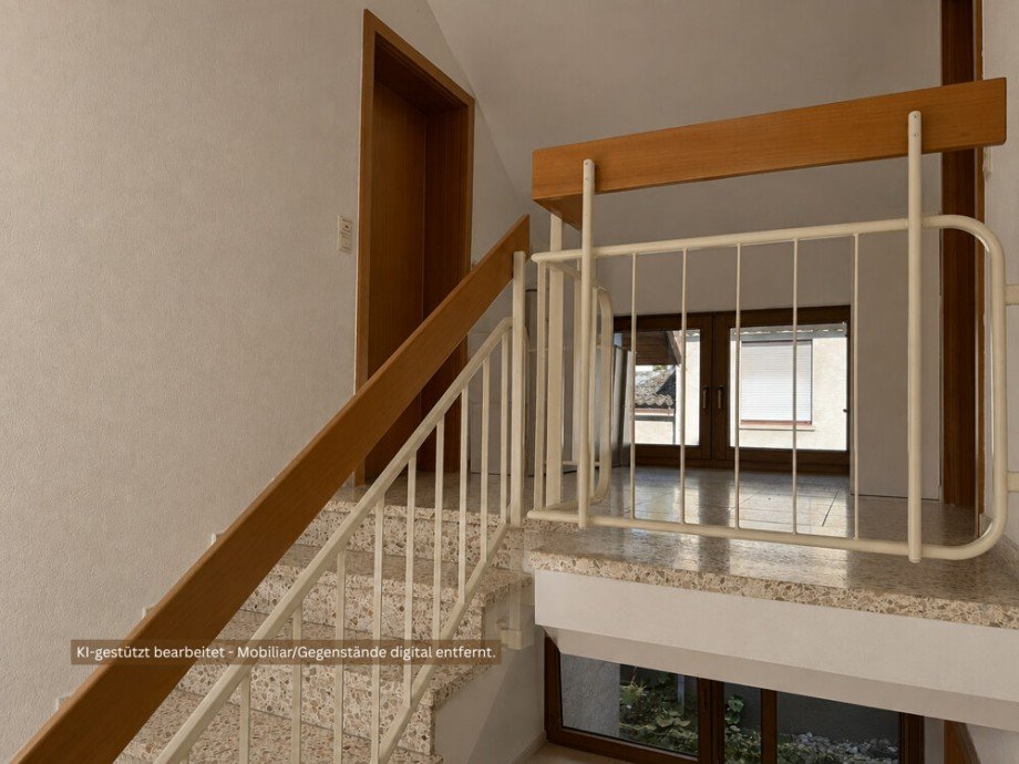 Treppenhaus Dachgeschosswohnung Mundelsheim