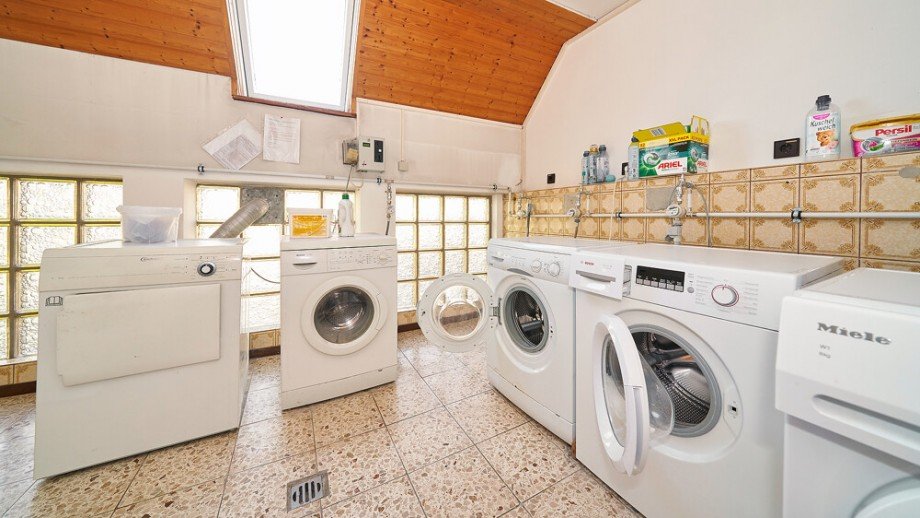 Waschk�che auf der gleichen Ebene Etagenwohnung Ingersheim / Kleiningersheim