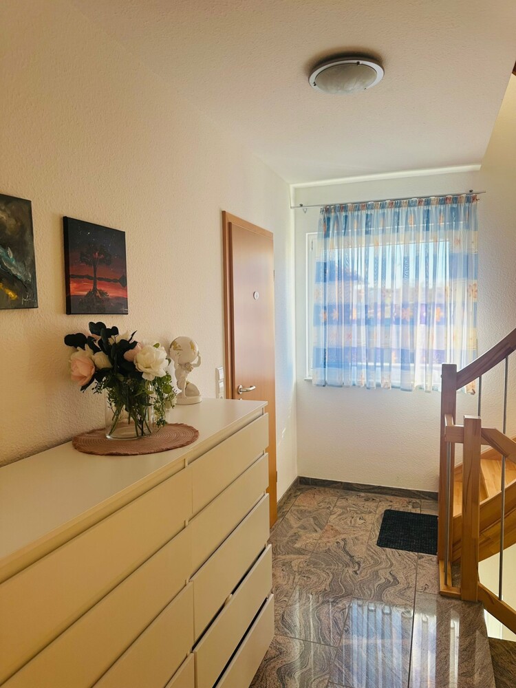 Treppenhaus Erdgeschosswohnung Sersheim