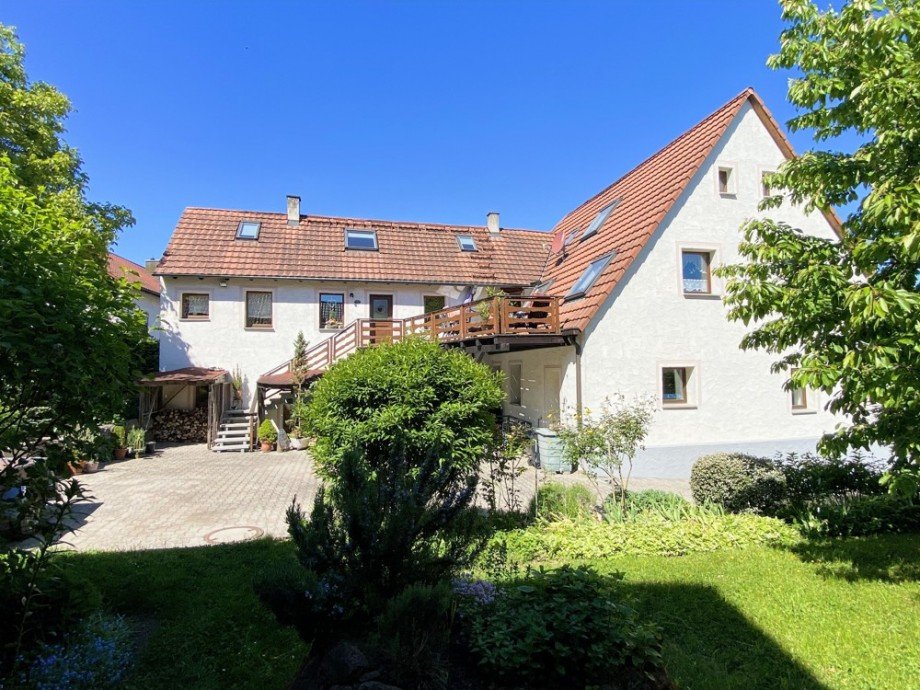 Hausanischt von Osten ... Zweifamilienhaus Oedheim / Degmarn