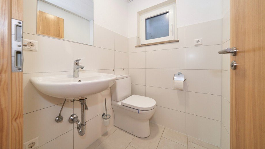 WC_UG Bungalow Vaihingen an der Enz / Ro�wag